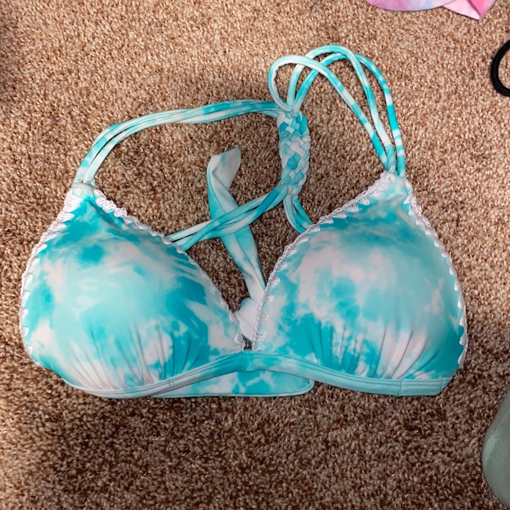 BATHING SUIT TOP